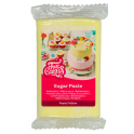 Funcakes pâte à sucre jaune pastel, 250 g